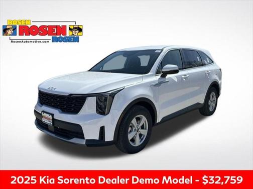 2025 Kia Sorento LX
