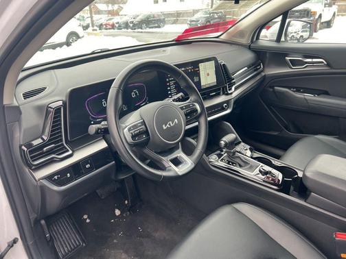 2025 Kia Sportage EX