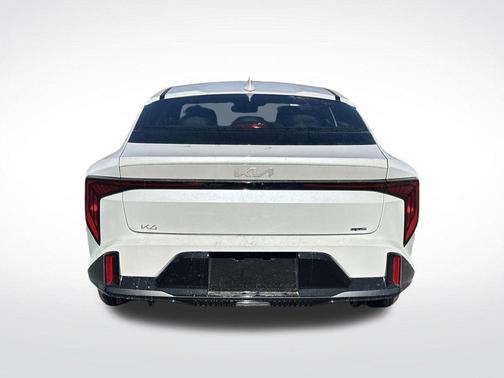 Snow White Pearl 2026 Kia K4 GT-Line