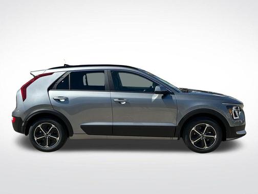 Steel Gray 2026 Kia Niro LX