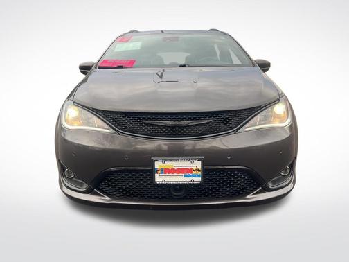 2019 Chrysler Pacifica Touring-L Plus