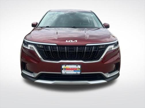 2023 Kia Carnival LX