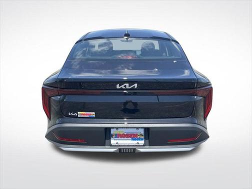 2025 Kia K4 LX