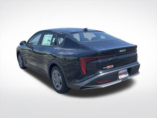 2025 Kia K4 LX