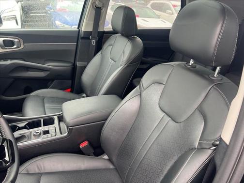 2022 Kia Sorento EX