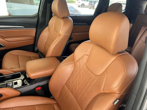 Gravity Gray 2023 Kia Telluride EX X-Line
