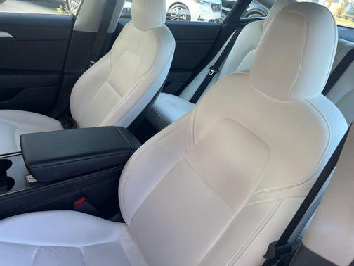 2021 Tesla Model 3 Performance