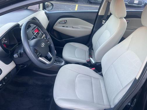 2013 Kia Rio LX