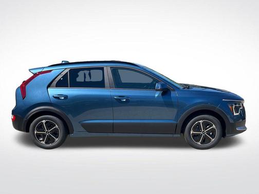 Mineral Blue 2026 Kia Niro EX