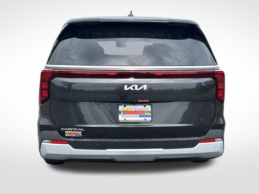2026 Kia Carnival LX