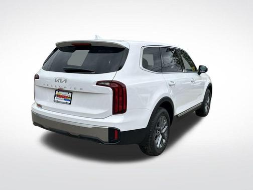 2025 Kia Telluride LX