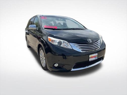 2014 Toyota Sienna XLE