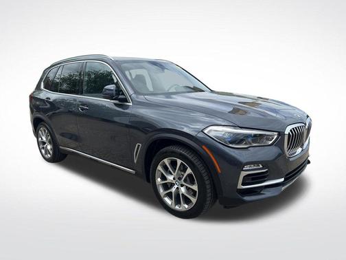 Arctic Gray Metallic 2020 BMW X5 xDrive40i