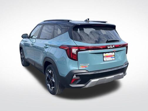 Pluton Blue/Black Roof 2026 Kia Seltos S
