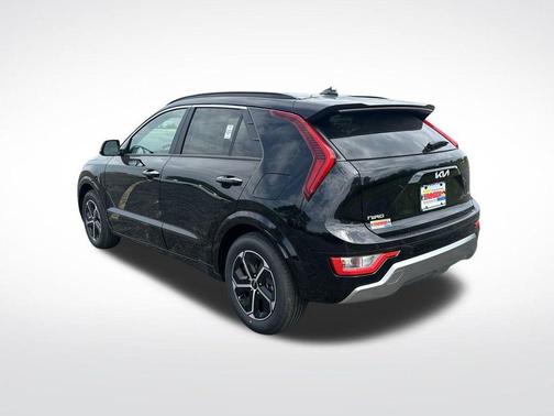 2025 Kia Niro SX