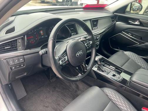 2018 Kia Cadenza Limited