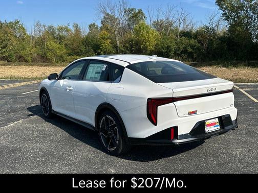 2025 Kia K4 GT-Line