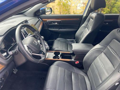 2022 Honda CR-V AWD Touring