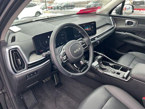 2024 Kia Sorento SX