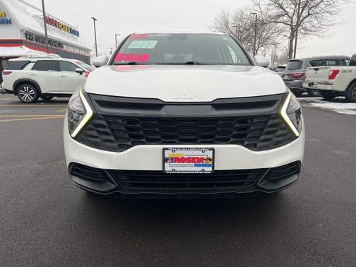 2023 Kia Sportage LX
