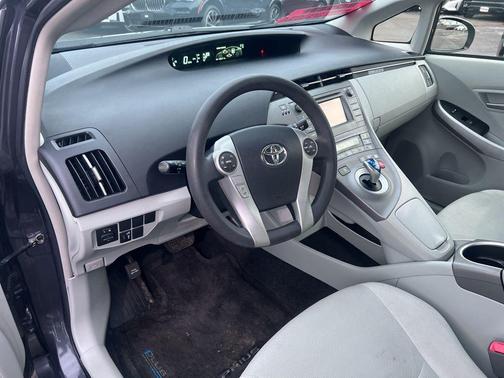 2013 Toyota Prius One