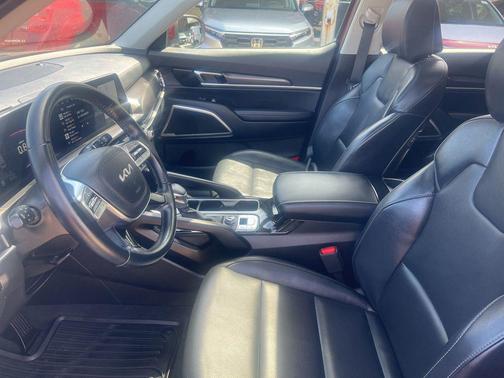 Dawning Red 2024 Kia Telluride S