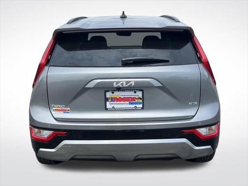 2025 Kia Niro SX