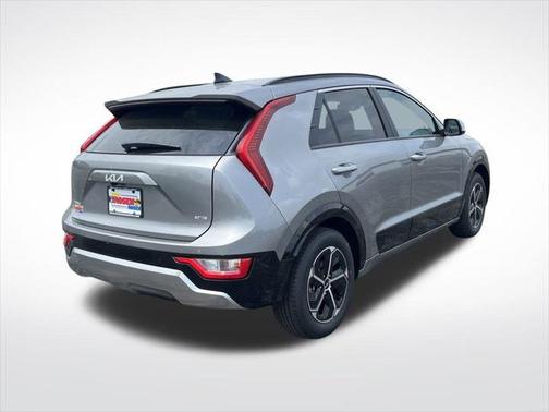 2025 Kia Niro SX
