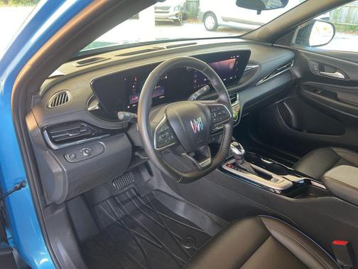 2025 Buick Envista Sport Touring FWD