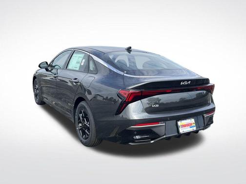 2026 Kia K5 LXS