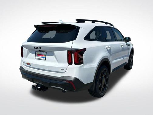 Glacial White Pearl 2026 Kia Sorento SX