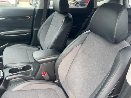 Gravity Gray 2024 Kia Seltos S