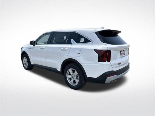 2025 Kia Sorento LX