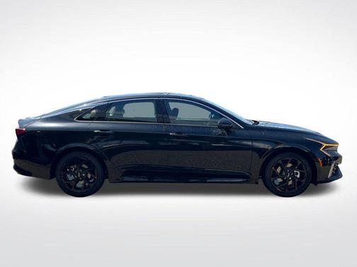 Aurora Black Pearl 2026 Kia K5 GT-Line AWD