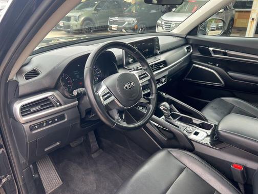 2020 Kia Telluride S