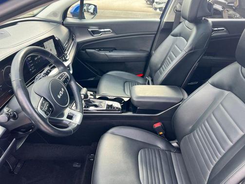 Sapphire Blue 2023 Kia Sportage SX-Prestige