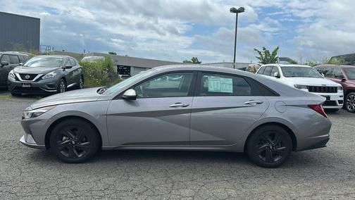 2023 Hyundai ELANTRA HEV Blue