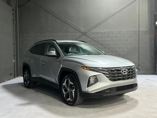 Silver 2023 Hyundai TUCSON SEL