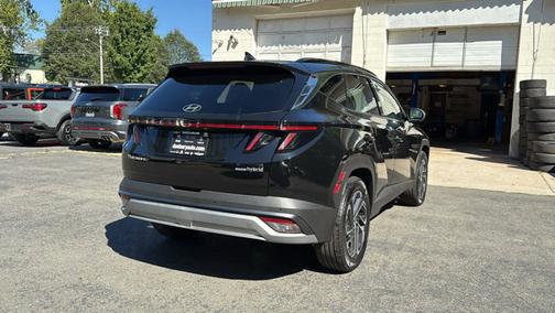 2025 Hyundai TUCSON Hybrid Limited