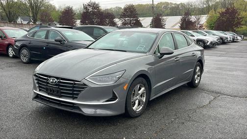 Gray 2023 Hyundai SONATA SE