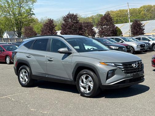 Gray 2024 Hyundai TUCSON SEL