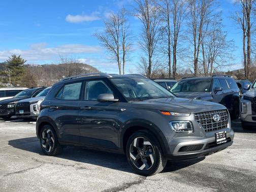 2023 Hyundai VENUE SEL