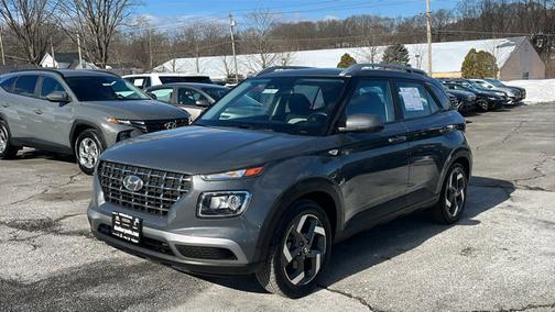 2023 Hyundai VENUE SEL