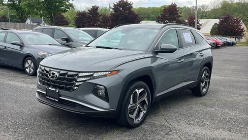 Gray 2024 Hyundai TUCSON SEL