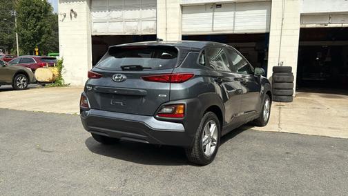 2021 Hyundai KONA SE