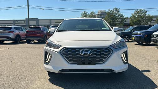 2020 Hyundai IONIQ Plug-In Hybrid SE