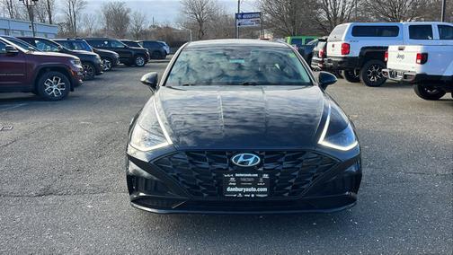 2022 Hyundai SONATA SEL