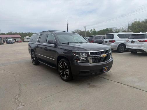 2016 Chevrolet Suburban LT