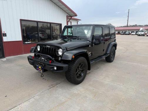 Black Clearcoat 2014 Jeep Wrangler Unlimited Sahara