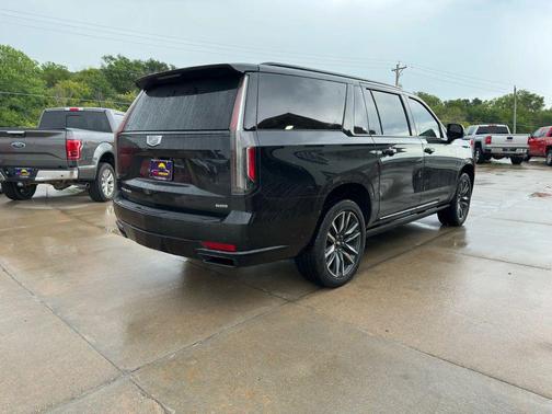 2021 Cadillac Escalade ESV Sport